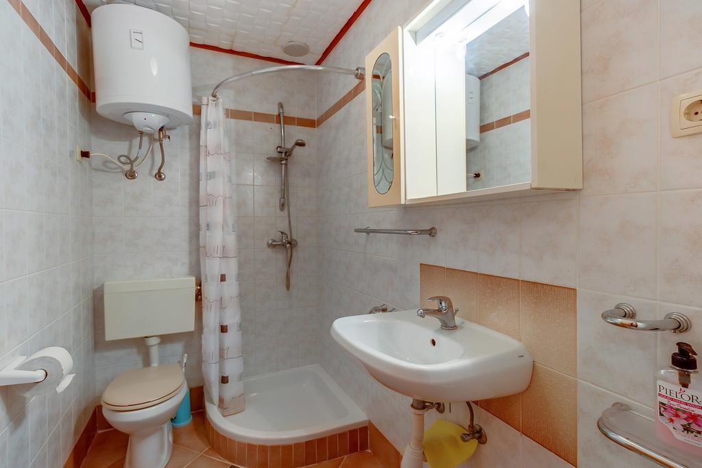 Apartments Josip & Maria Veli Lošinj Екстериор снимка