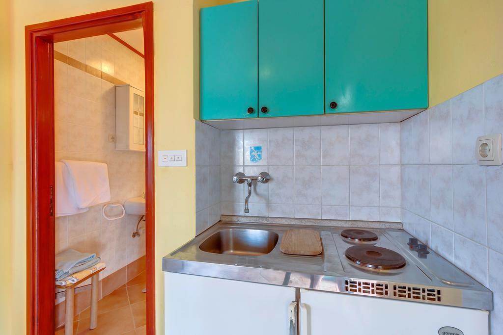 Apartments Josip & Maria Veli Lošinj Екстериор снимка