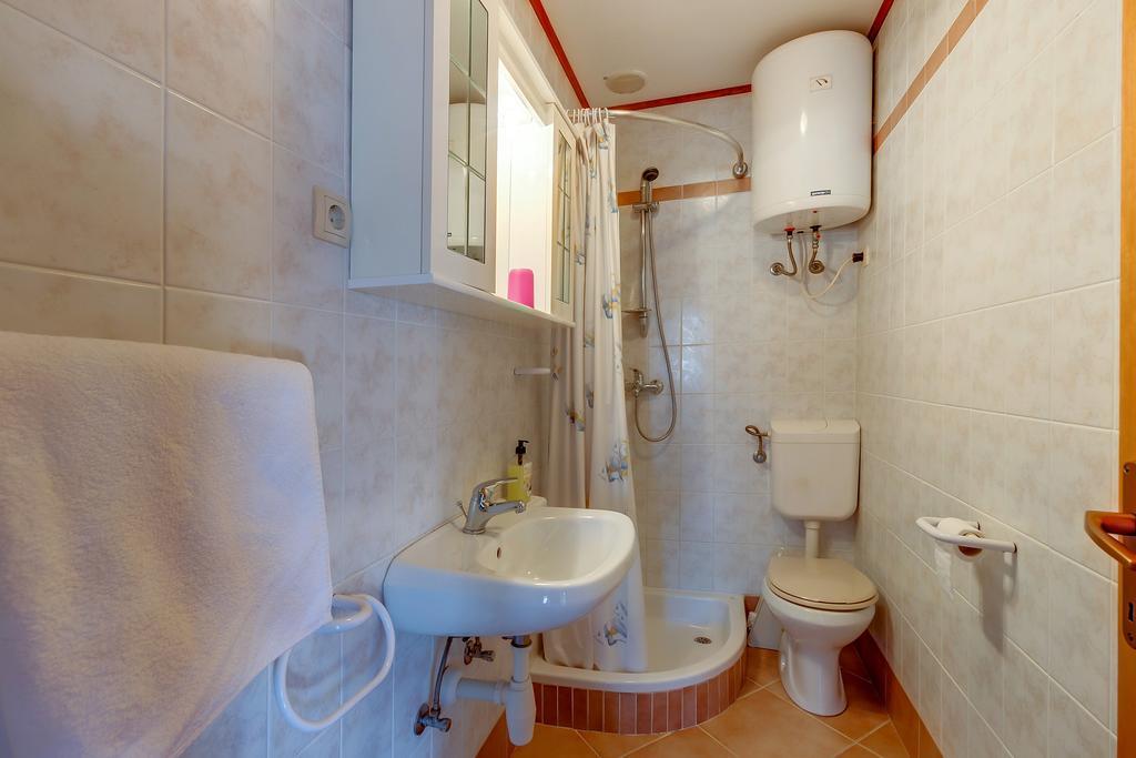 Apartments Josip & Maria Veli Lošinj Екстериор снимка